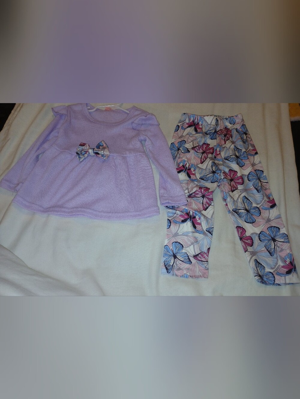 NWT Girl's Lavender Butterfly Pants Set.